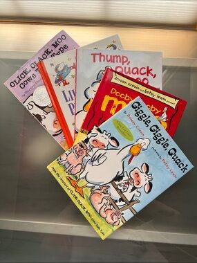 5️⃣Storybook Lot Children’s Picture Book Click Clack Series/Lillys Purple Purse